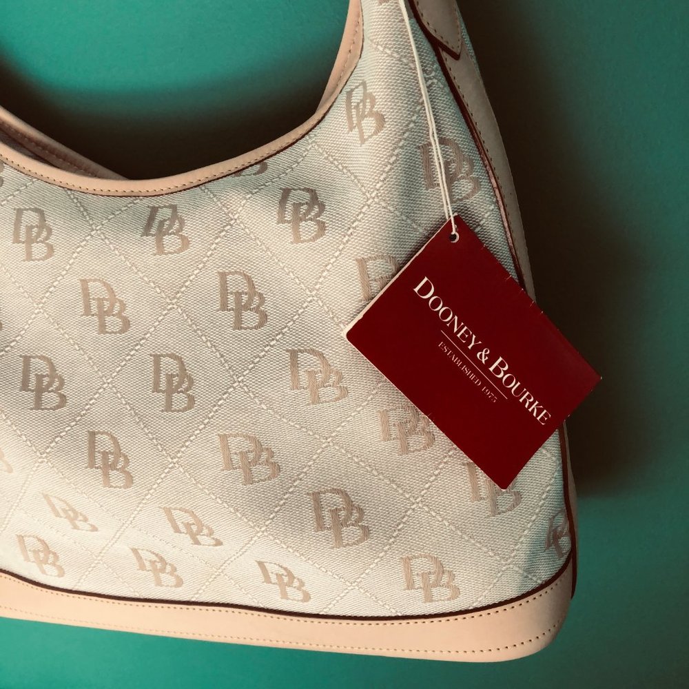 DOONEY & BOURKE Classic Signature XL Hobo Bag NWT